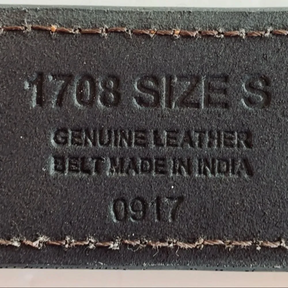 Brown‎ Leather Belt With Silver Buckle 30